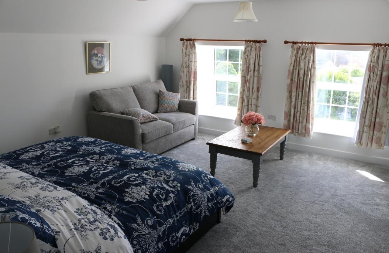 Ty Nant Little Haven Bed and Breakfast Εξωτερικό φωτογραφία
