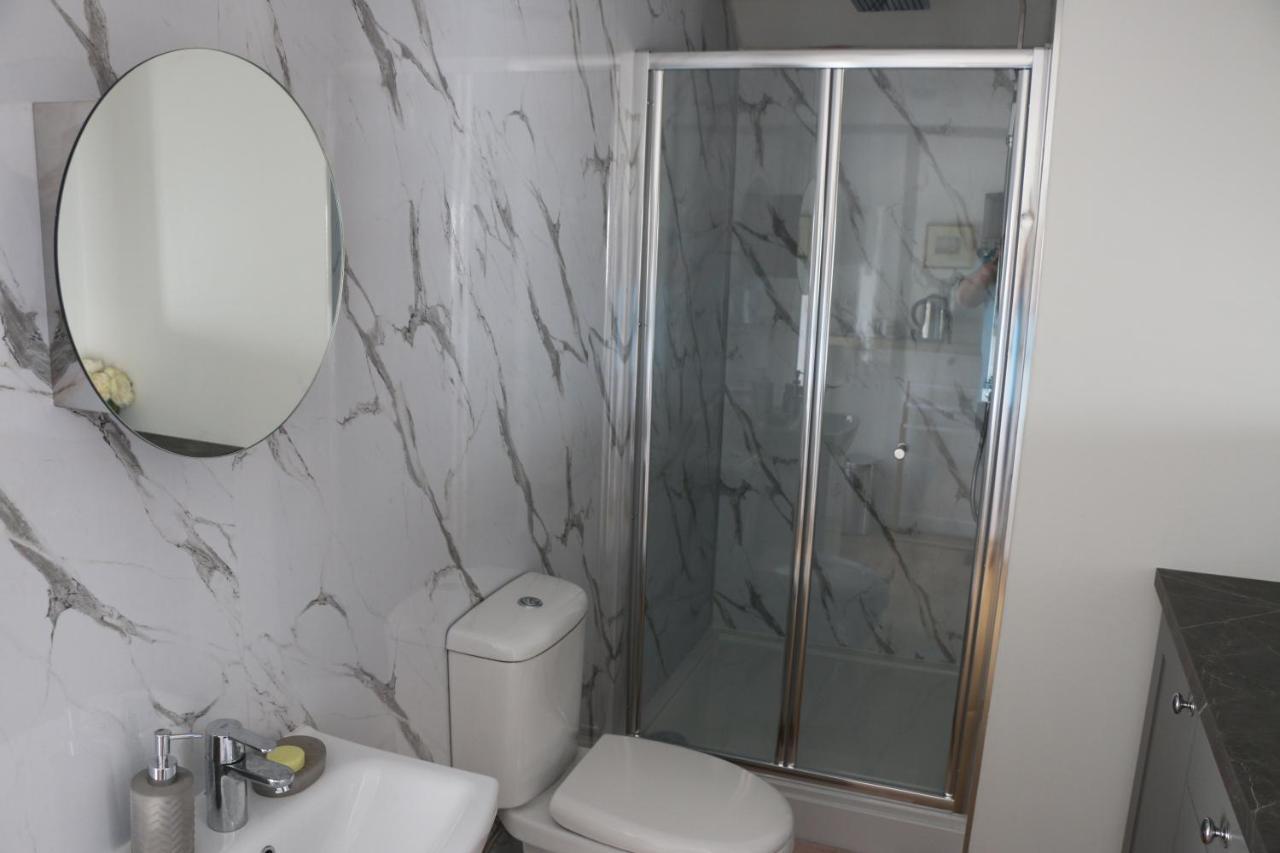 Ty Nant Little Haven Bed and Breakfast Εξωτερικό φωτογραφία